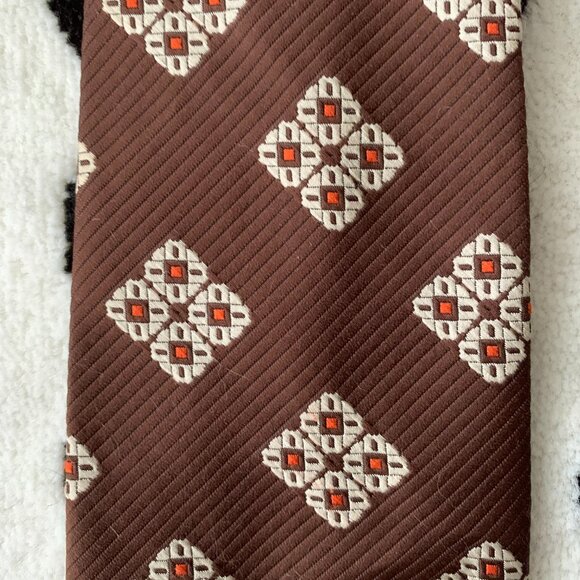 Vintage 60s Polyester Clip On Tie Brown Mod Disco Geometric Retro Wide Necktie - Picture 3 of 13